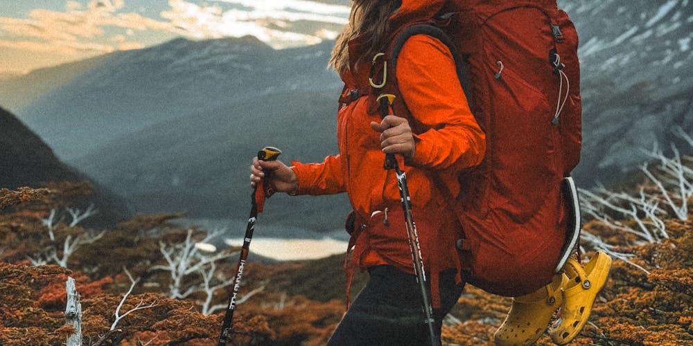 are carbon trekking poles better discover their advantages and disadvantages 689d9e5fbed21.jpg
