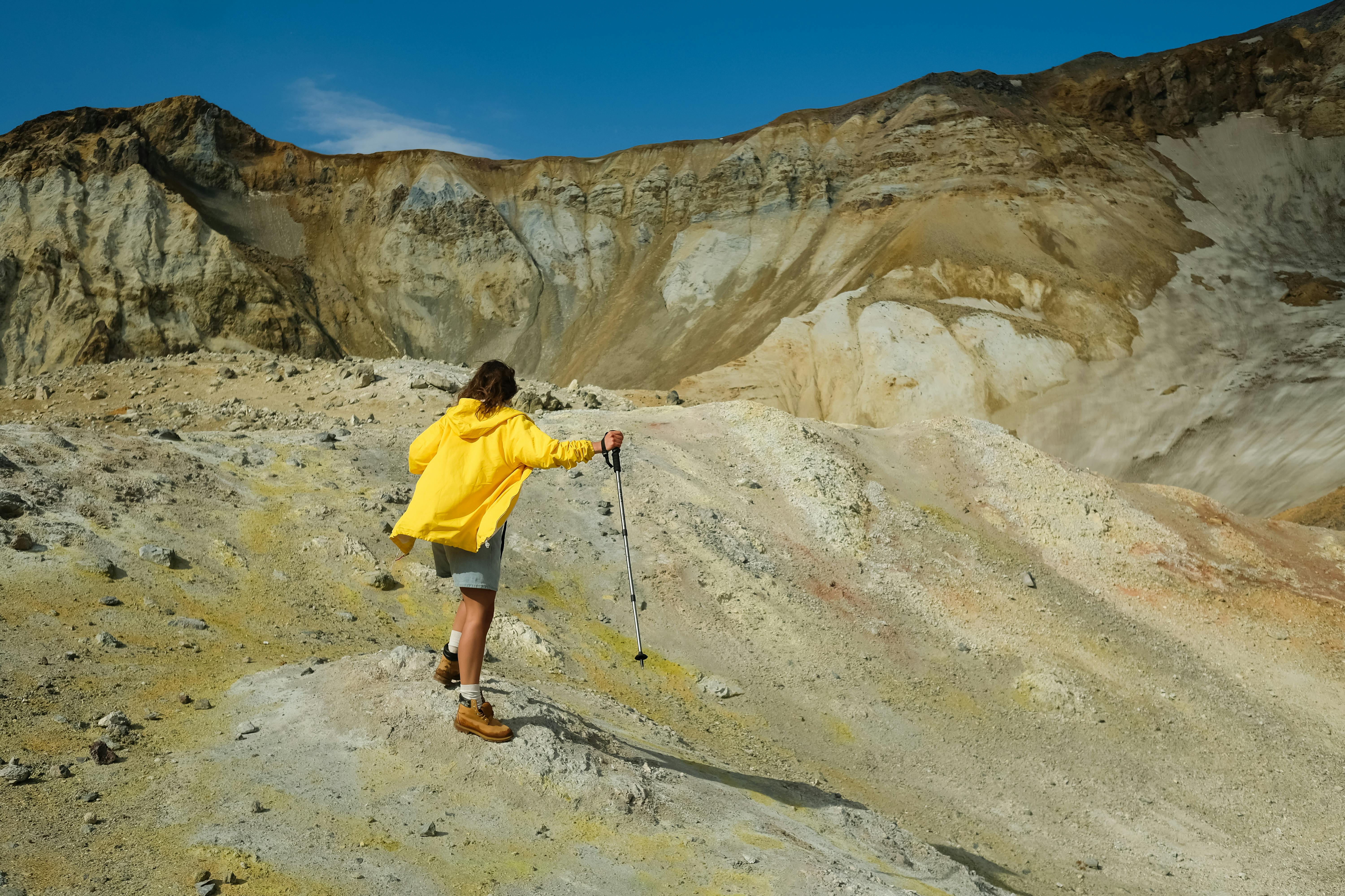 are carbon trekking poles better discover their advantages and disadvantages 689d9e6983d64.jpg