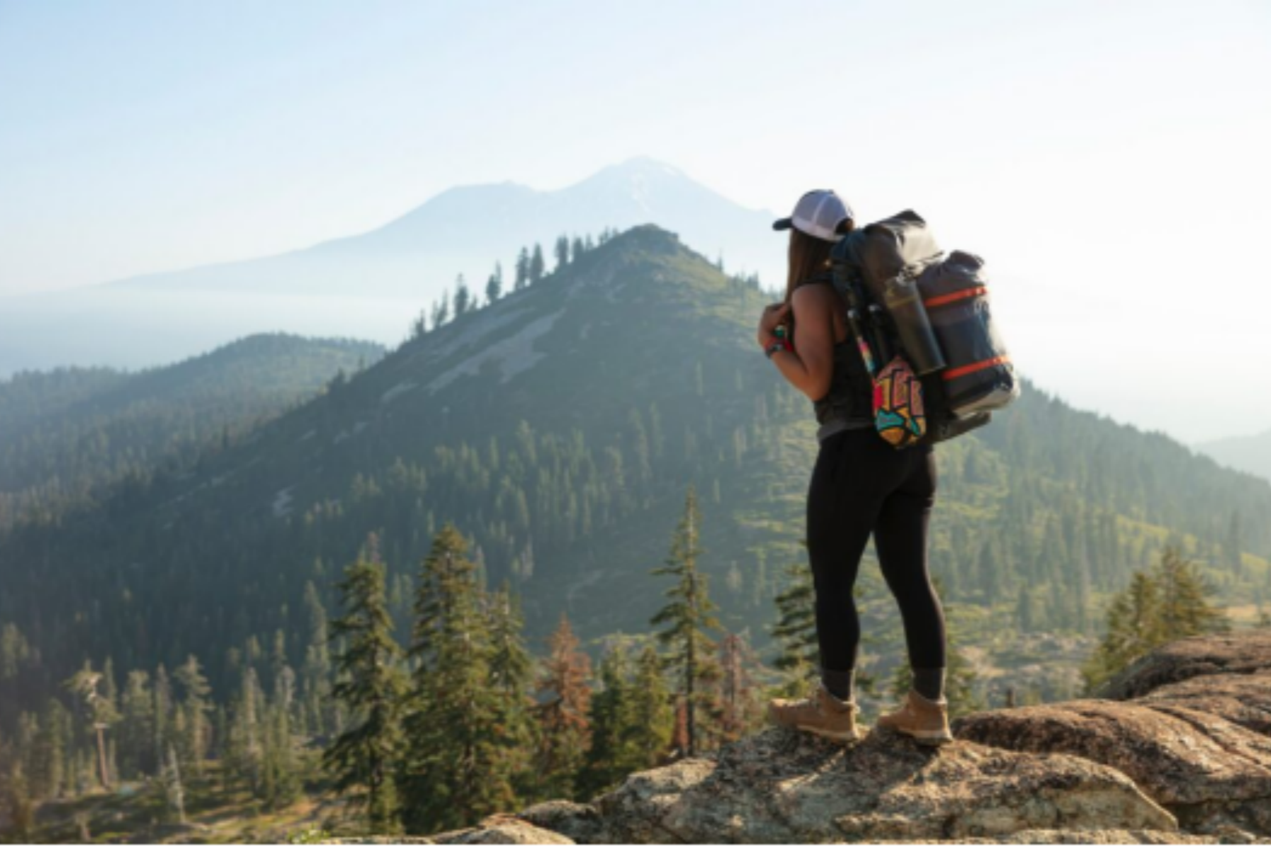 what are the 10 essential items for hiking 689c4ac102798.jpg