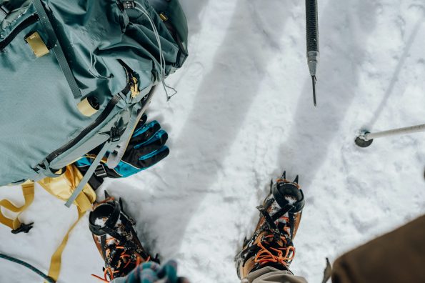 How to Adjust Carbon Trekking Poles Correctly for Maximum Comfort How to Adjust Carbon Trekking Poles Correctly for Maximum Comfort